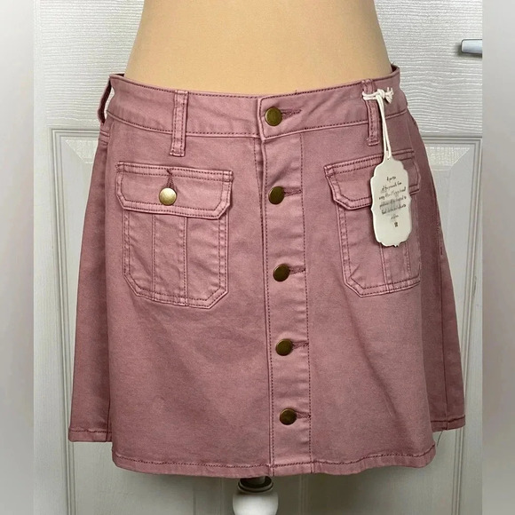 Millennial Rose Mauve Altar’d State Mini Skirt - Picture 4 of 8